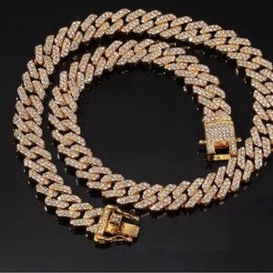 Gold cuban chain